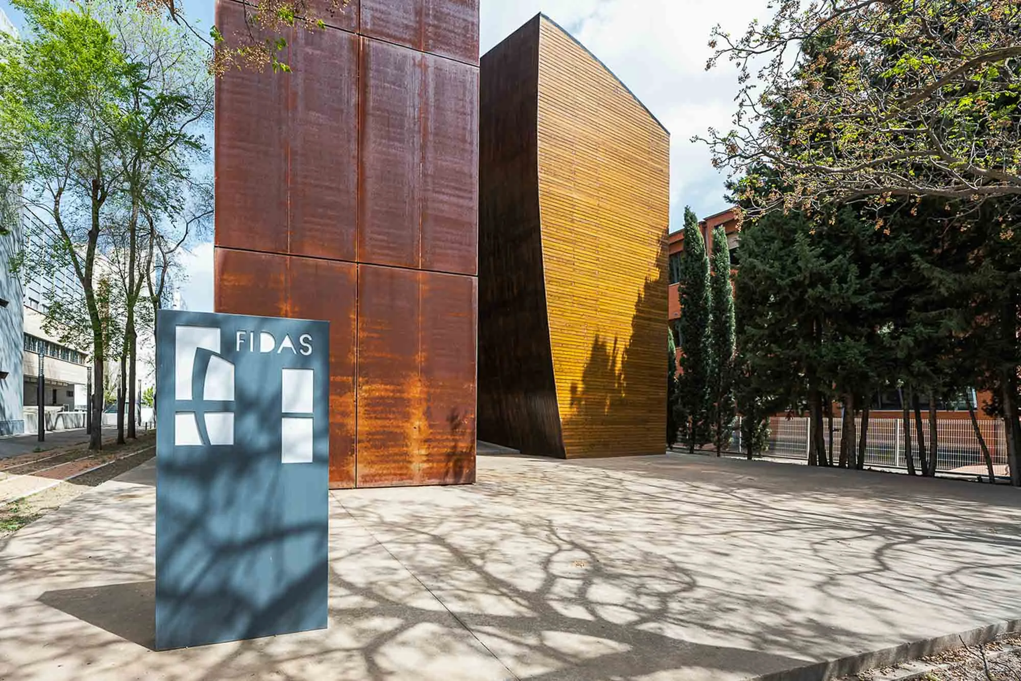 FIDAS — Pabellón de Finlandia, Expo 92 — fotografía editorial de José Laguna Studio en Sevilla — Isla de la Cartuja